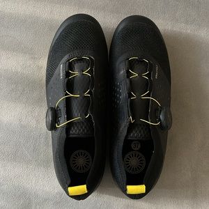 SoulCycle x Pearl Izumi women’s cycling shoe